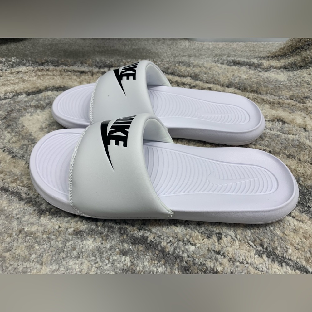 Nike Men’s Slides